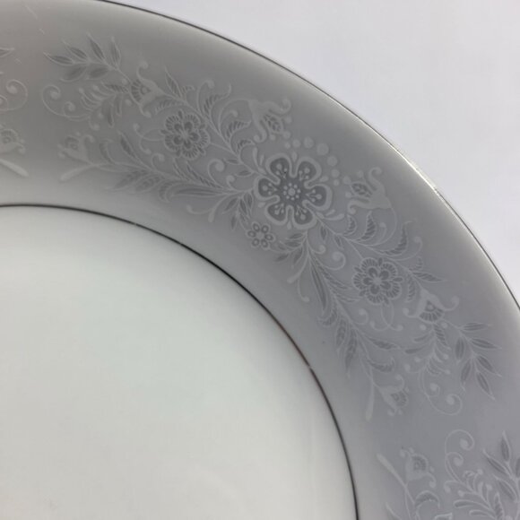 TWO Crown Ming Queen's Lace Soup Bowls White Flowers Platinum Trim - Picture 12 of 16